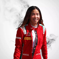 Traje de carreras Chloe Chong 2023 Prema Racing