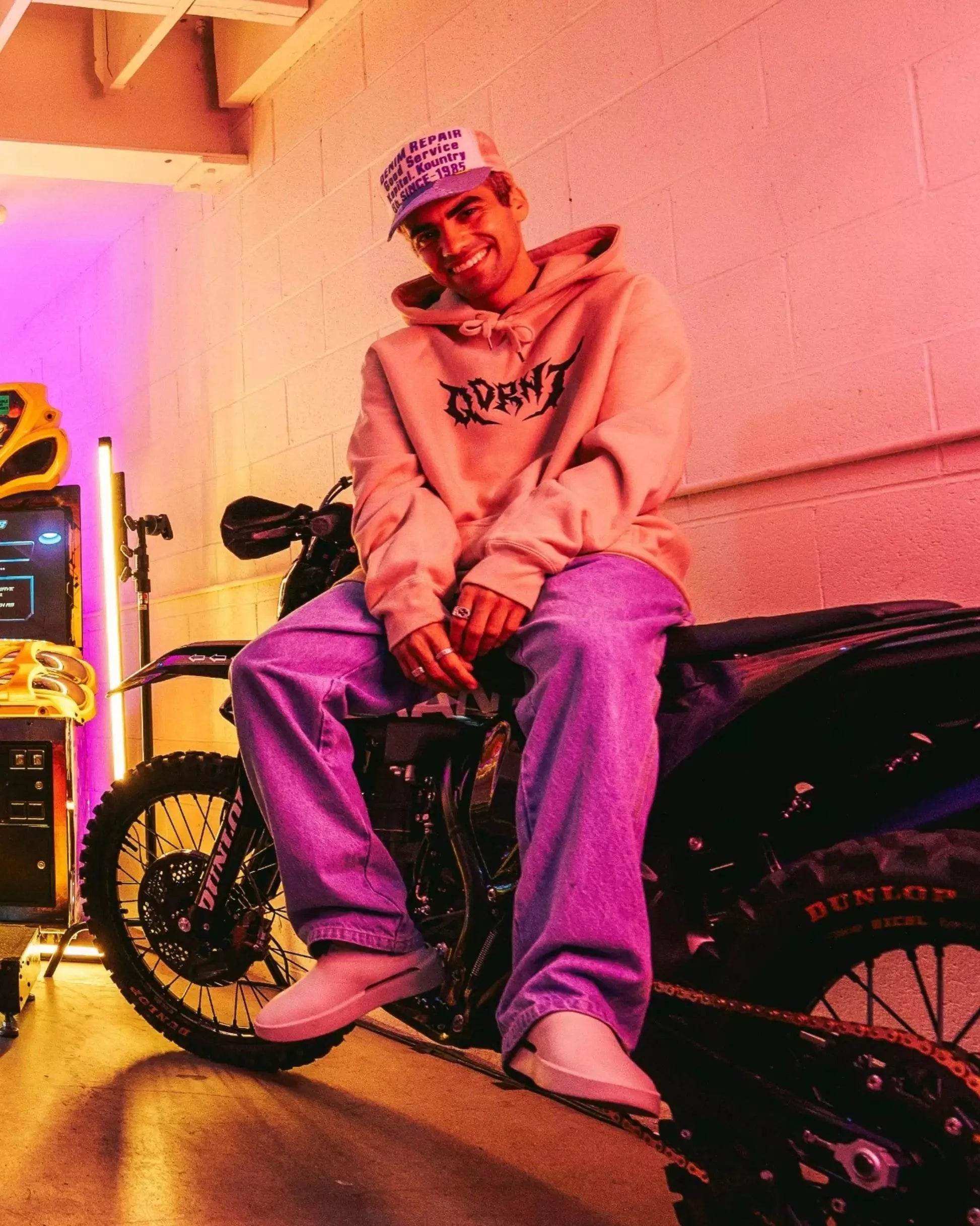 METAL DUSTY PINK HOODIE